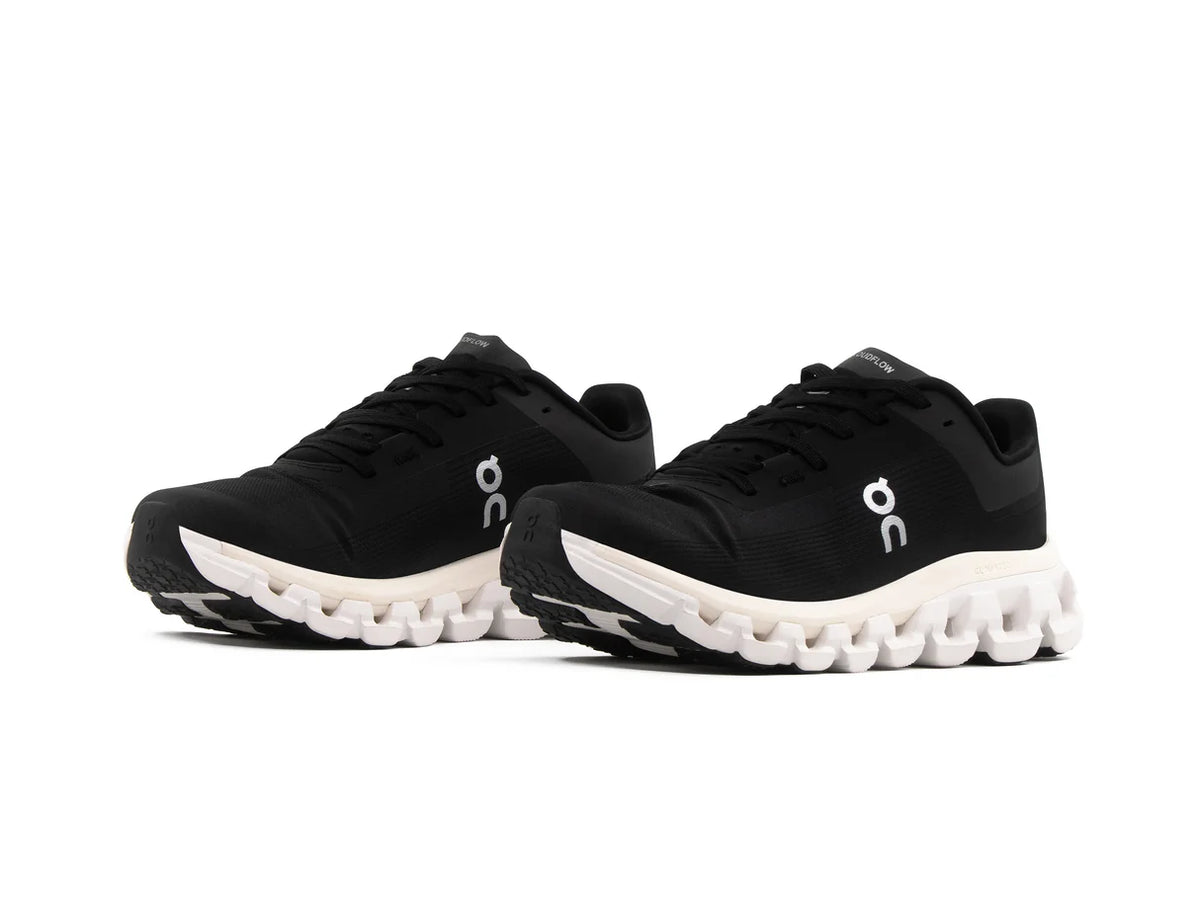 On Cloud Flow 4 Negro Blanco PREMIUM
